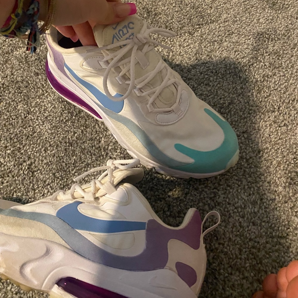 Nike shoes